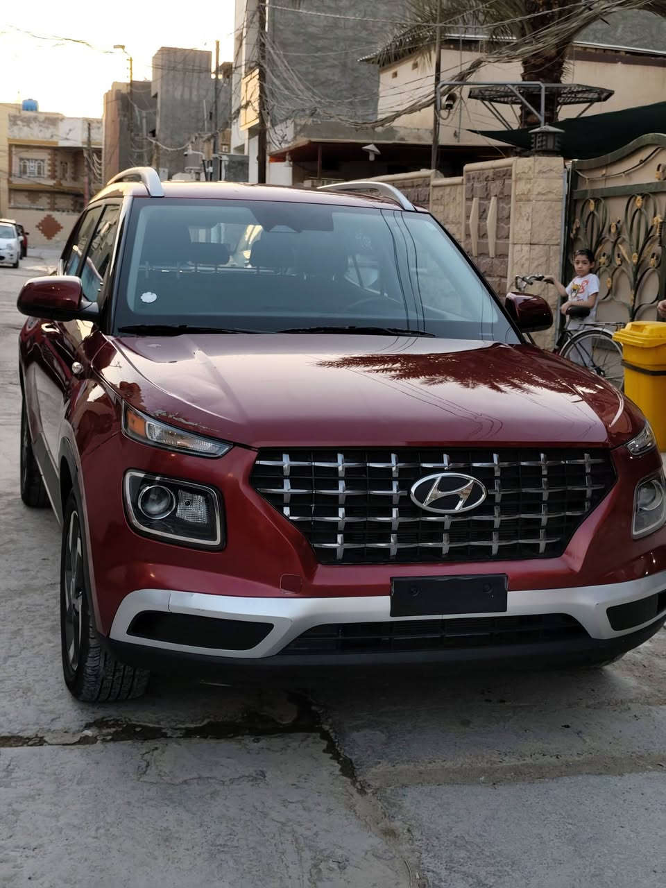 السلام عليكم
هونداي فينو 2023 فحص مؤقت بأسمي 
حادث كما موضح بالصور 
مكفوله من صبغ والتبديل 
موصفات 
فتحه 
كاميرا 
شاشه كار بلي 
قياده اليه
نقطه عمياء 
تحديد مسار 
وبقية المواصفات المعروفه
السعر المطلوب 125$
للاستفسار ***********
***********
مكاني بابل الحله
