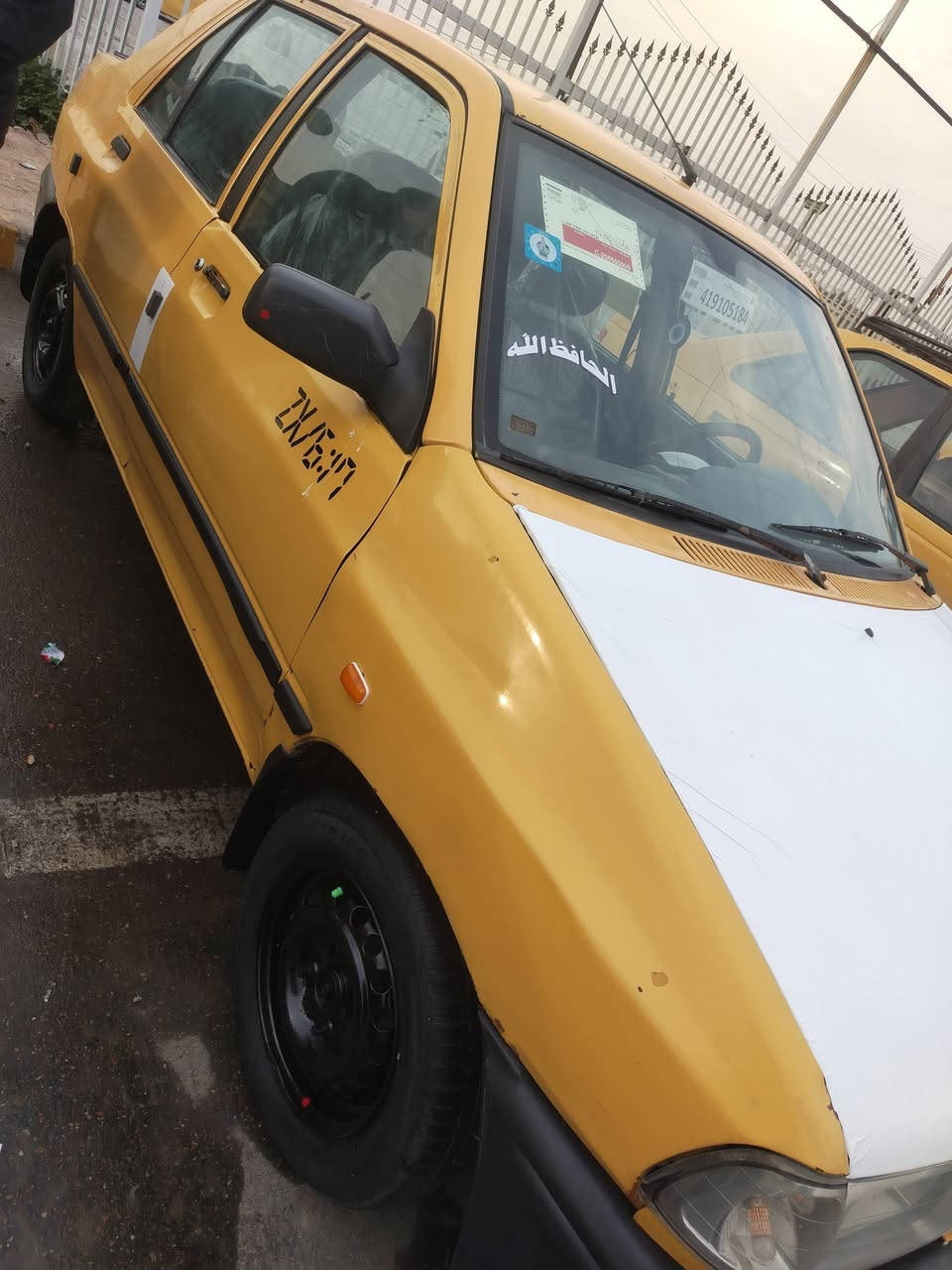 يالله السلام عليكم سايبا للبيع موديل ١٥ عليه غرامه ١٠٠ الف تنزل من السعر هيىه مصفره كير مكينه جدد تبريد معوز غاز  جاملغ أمامي اليمنه مبدل خياس مابيه بيه بولبرن خلفي بيه صوت صدر أمامي اليوم شاده بس عوزه ميزانيه خلف نضيف زوج تايرات امامي جديد خلفي نص عمر شواصي معمرات درجه اولى ومزفتات شاشه جديده طوافه البانزين عاطله سياره عضمته حلوه مكينه وكير جدد كفاله أقره المنشور وخابر واني بلخدمه الاتصال على الرقم *********** أو *********** مكان بغداد التاجي ابو عضام السعر ٢٦ قفل صاحبه موجود ويريد تحويل اكاتبك مروري
