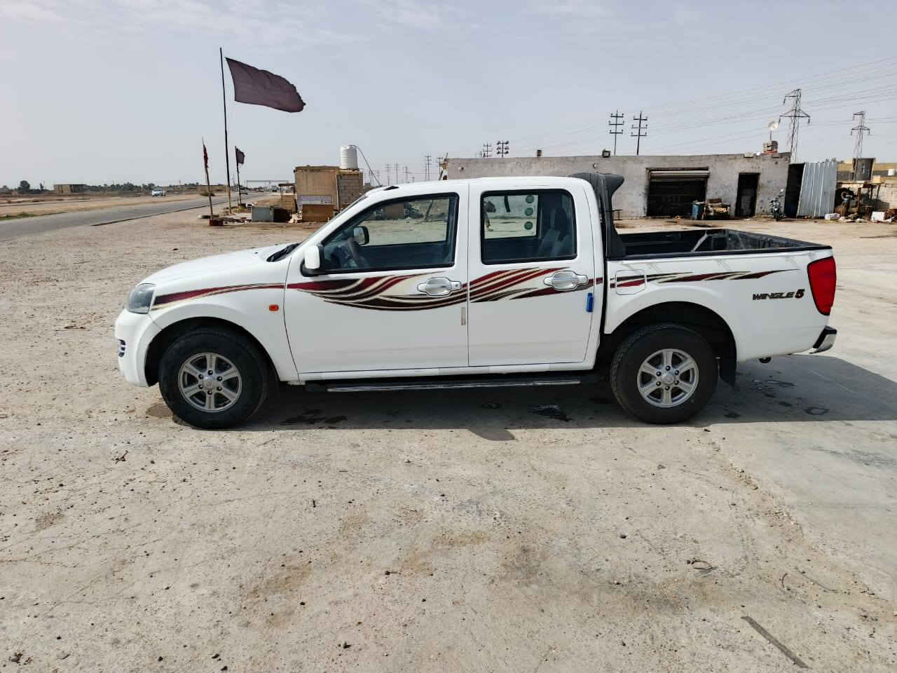 سلام عليكم سياره للبيع كريت ويل موديل ٢١سياره مكفوله كفاله عامه نضيف وماذب عليه ربع وحله من صوره تجي وتشوف رقم واصط تحويل مباشر المكان ناصريه استفسار على رقم ***********
