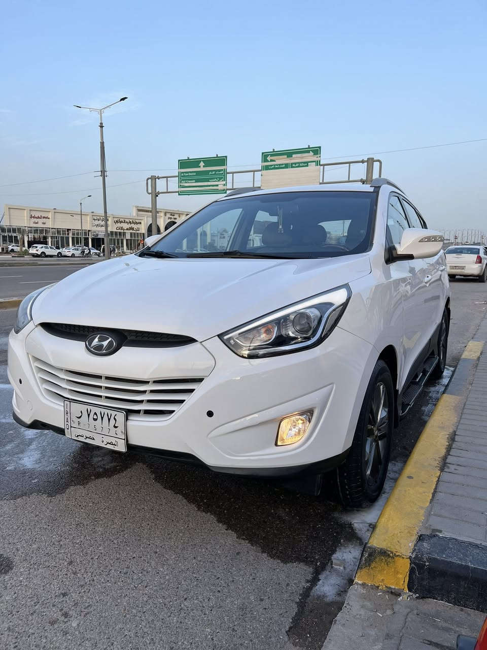 توسان للبيع مديل 2015
خليجي كفاله عامه ع وضع لشركه ماشيه 27 الف 
اخت الزيرو مال بيت سياره ستخدام شخصي 
رقم بصره تحويل ثاني يوم 
تخم تاير حداديه كير مكينه ع وضع لشركه 
احلى من الصور سياره 
السعر 165$ وبيها مجال للشراي يتصل 
رقم الهاتف ***********
مكان سياره بصره
