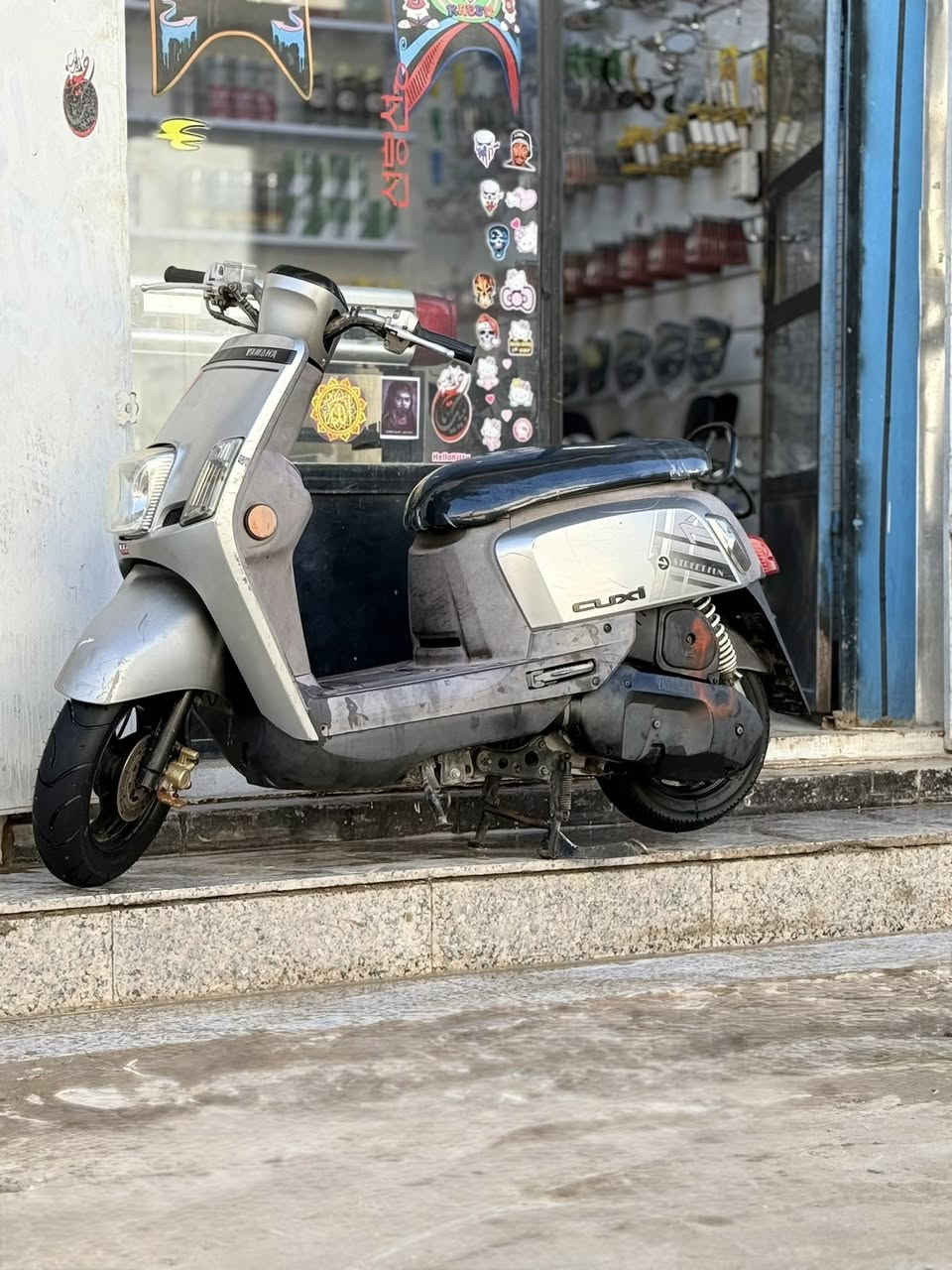 للبيع حاويه ختم واحد دراجه كفاله برغي مامفتوح بيها داخل جوزي مكاني سوك الشيوخ ستفسار خاص اواتصل***********
