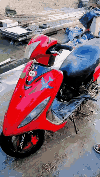 دراجة كامكو كوري فقط تبديل تاير السعر 250 العنوان بغداد السيدية
الرقم: ***********
