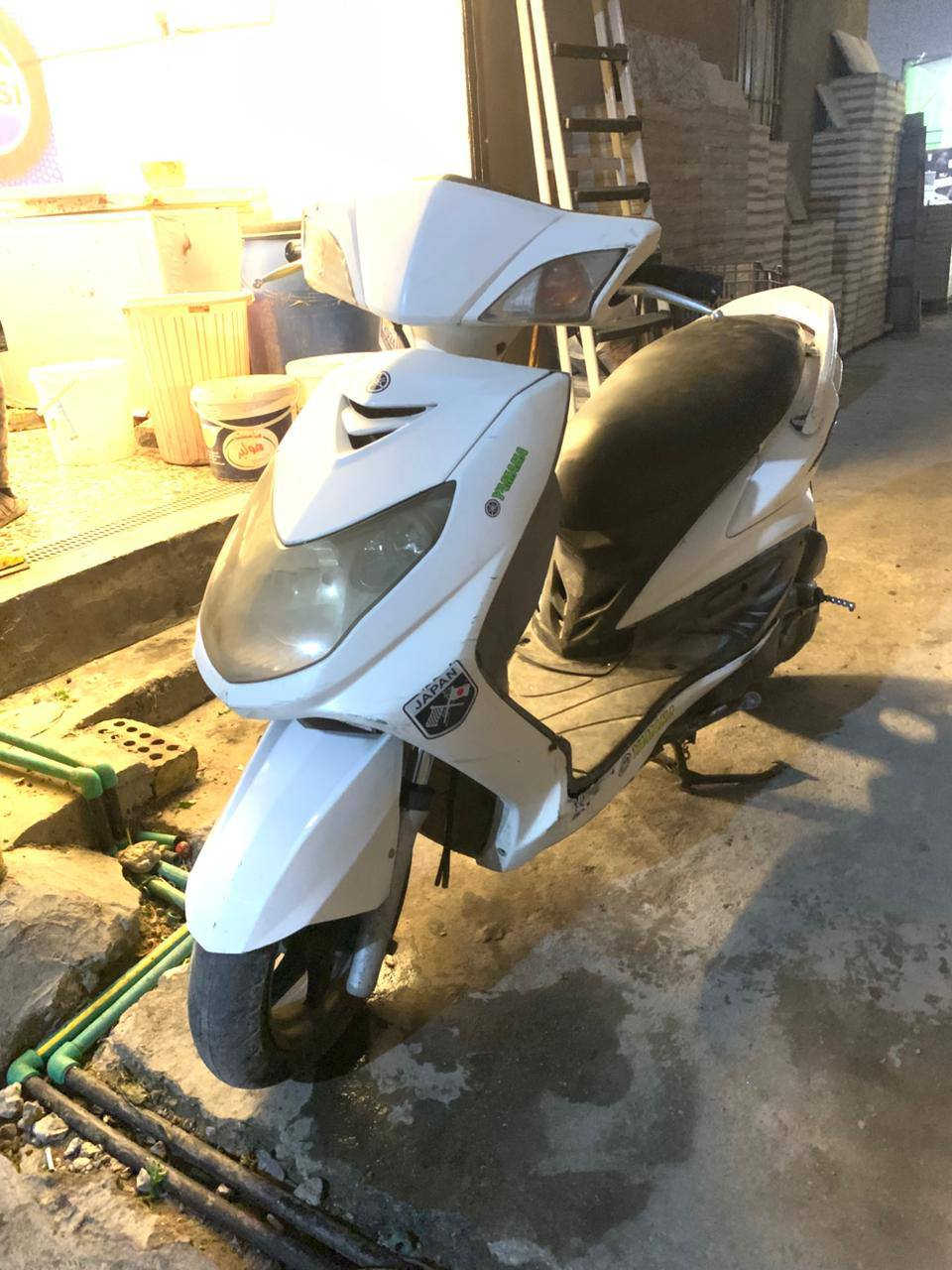 سلام عليكم دراجه البيع مكان صليخ ***********
