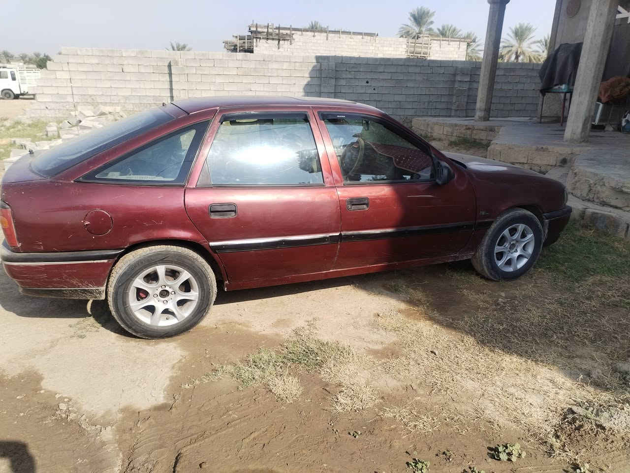 اوبل فكترا ٩١ كير اتوماتيك محرك ٢٠٠٠ اي فلو محور طخم جديد ترايها يخبل بلاد شويه بيها جراد داخل حلو كير ومحرك مكفول ترايك ٢٠٠ رقم بغداد سنويه نافذه ١٩ تحويل مباشر عليها غرامه ١٥٠ الف تنزل من سعرها مكاني صلاح الدين الضلوعيه *********** / *********** اتصل ودلل سعر ٢٨ ورقه وبيها مجال
