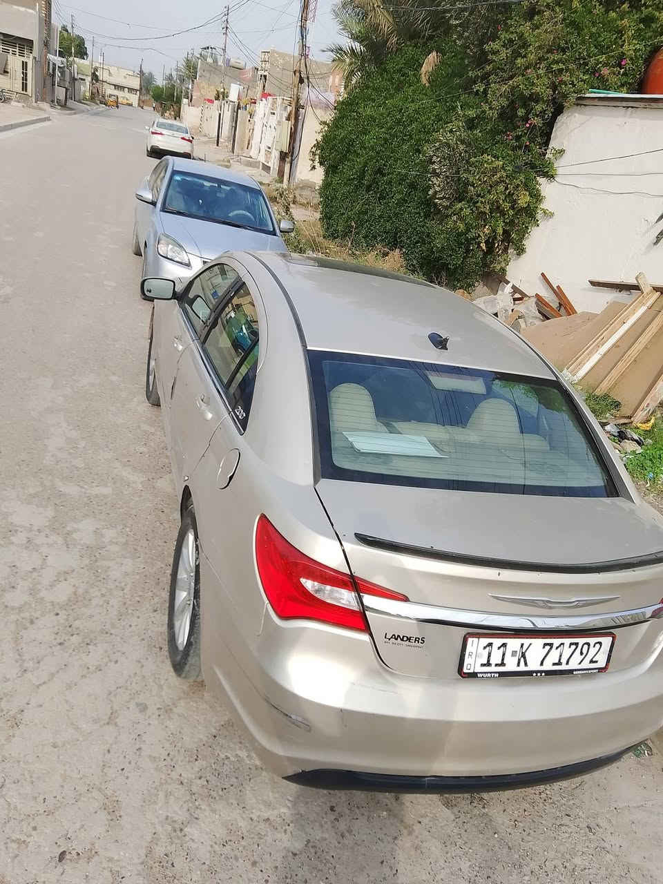 السلام عليك سي 200 أمريكي 2013  سياره تخبل 
مال جناي مكينه2400 طيران سياره مال بيت الله شاهد 
وين مايعجبك اطلع تخم تاير جديد ادامه عليه سياره كله  كشنات كهرباء تنته سلايت سياره ياخذه يدعيلي عليه كله بلادي اي صبغ مابيه مكاني بغداد المحموديه احبه من صور سيارة السعر 78 وبيها مجال شراي انتصل وشلع عيوني *********** وتساب 💓🩸
