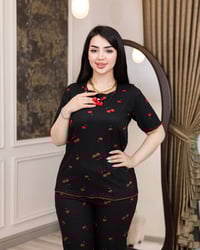 تراك أنيق • خامة زبدة • فري سايز ٨٠ كيلو