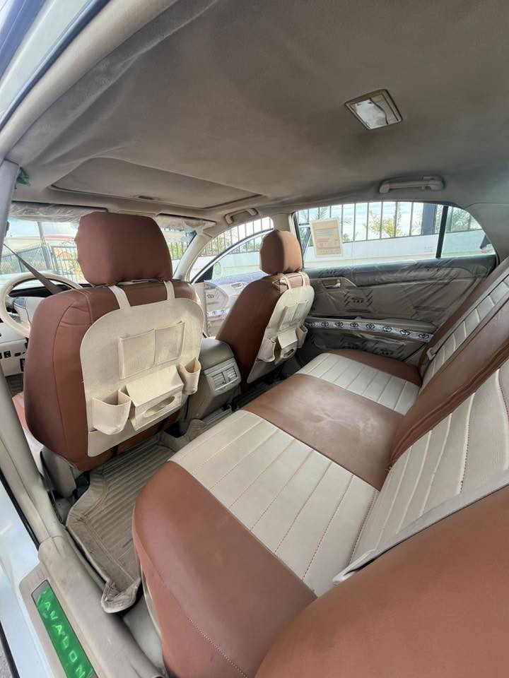 سلام عليكم افلون للبيع موديل 2008 السياره مكفوله كفاله عامه كير محرك صدر من كلشي مكفوله السعر 145وبيه مجال الاتصال ***********
