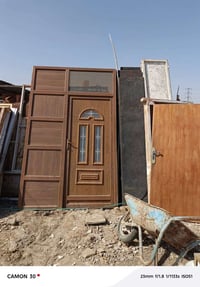 باب الميوم الرتفاع 3متر والعرض متر ونص الستفسار 07822737300