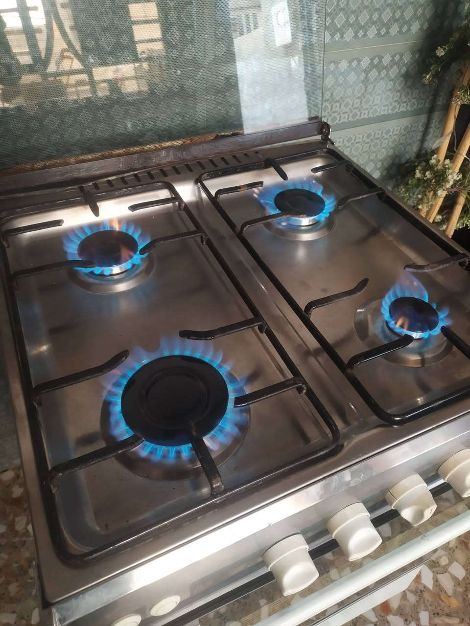 طباخ يونفرسال مصري الاصلي باب اول نضيف جدا شغال عالفحص سعر 125


**إذا كنت صاحب هذا الإعلان وتريد حذفه لأي سبب، رجاءا أرسل رسالة إلى الدعم الفني**