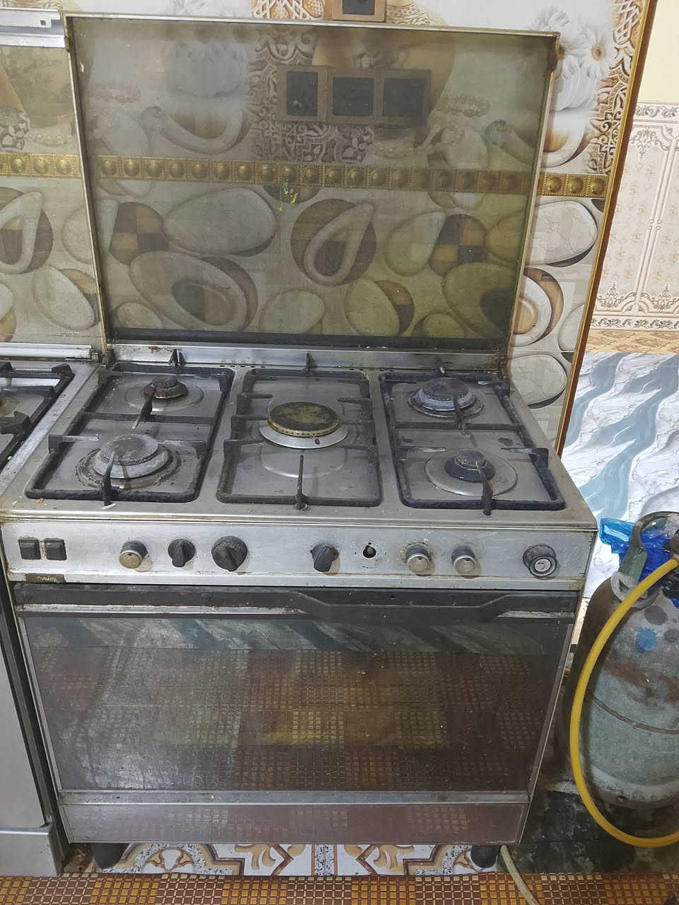 للبيع تواصل ***********
