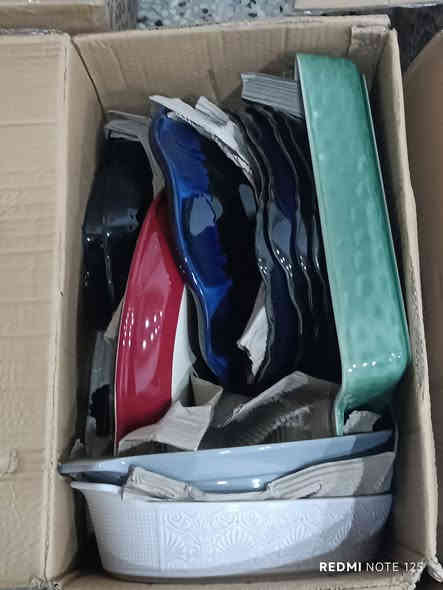 بايركس قوالب حراري 
احجام كبيره ووسط 
كارتون طابقين 
سعر الكارتون 40 وتوصيل مجاني 
للحجز مراسله الخاص او واتساب *********** 
عنوان صلاح الدين قضاء الدور 
متوفر توصيل لكل المحافظات
