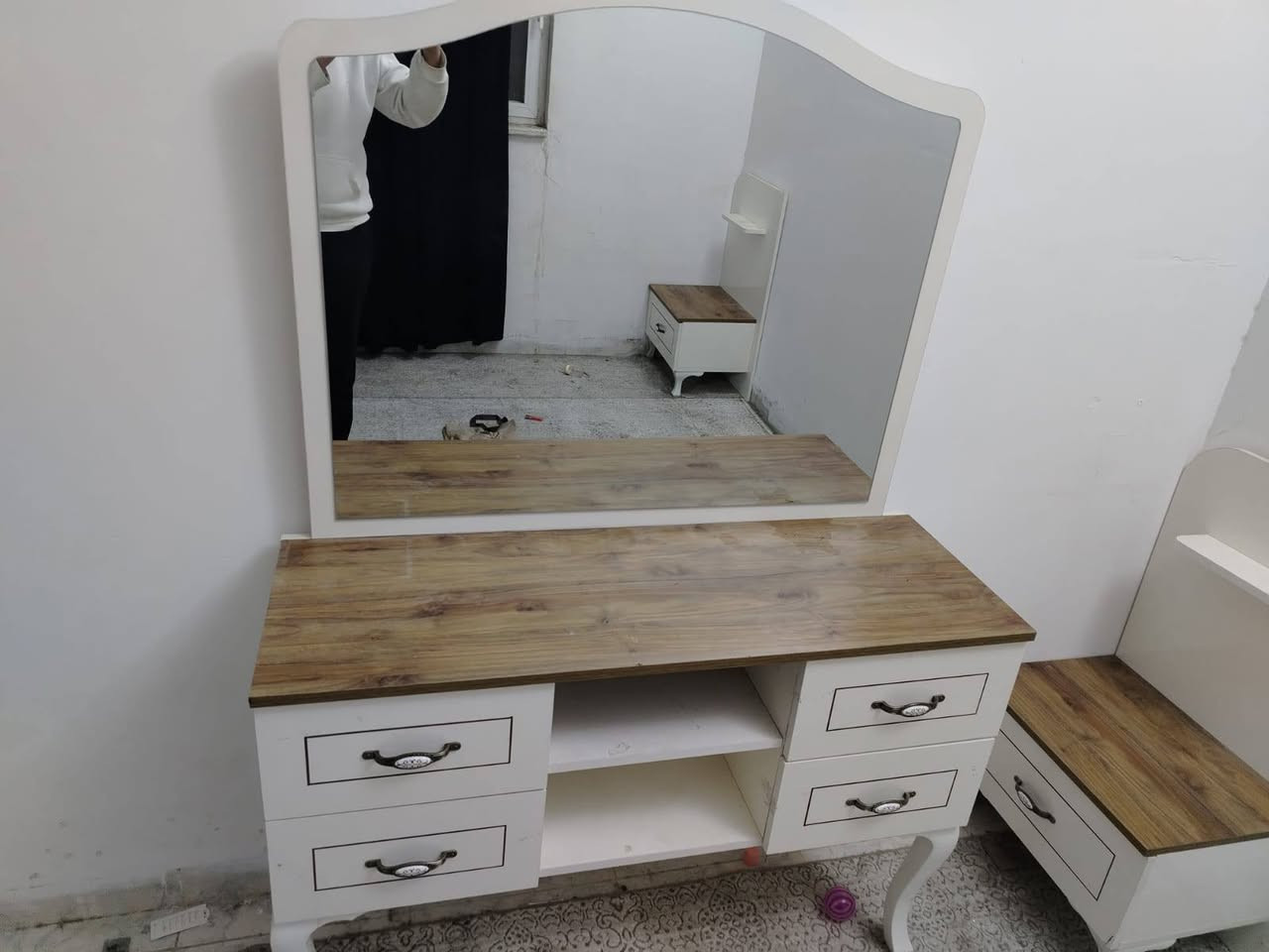 غرفة نوم للبيع كلش نضيفه تركي الشراي يتصل على هذا الرقم‏‪***********‬‏بي واتس
