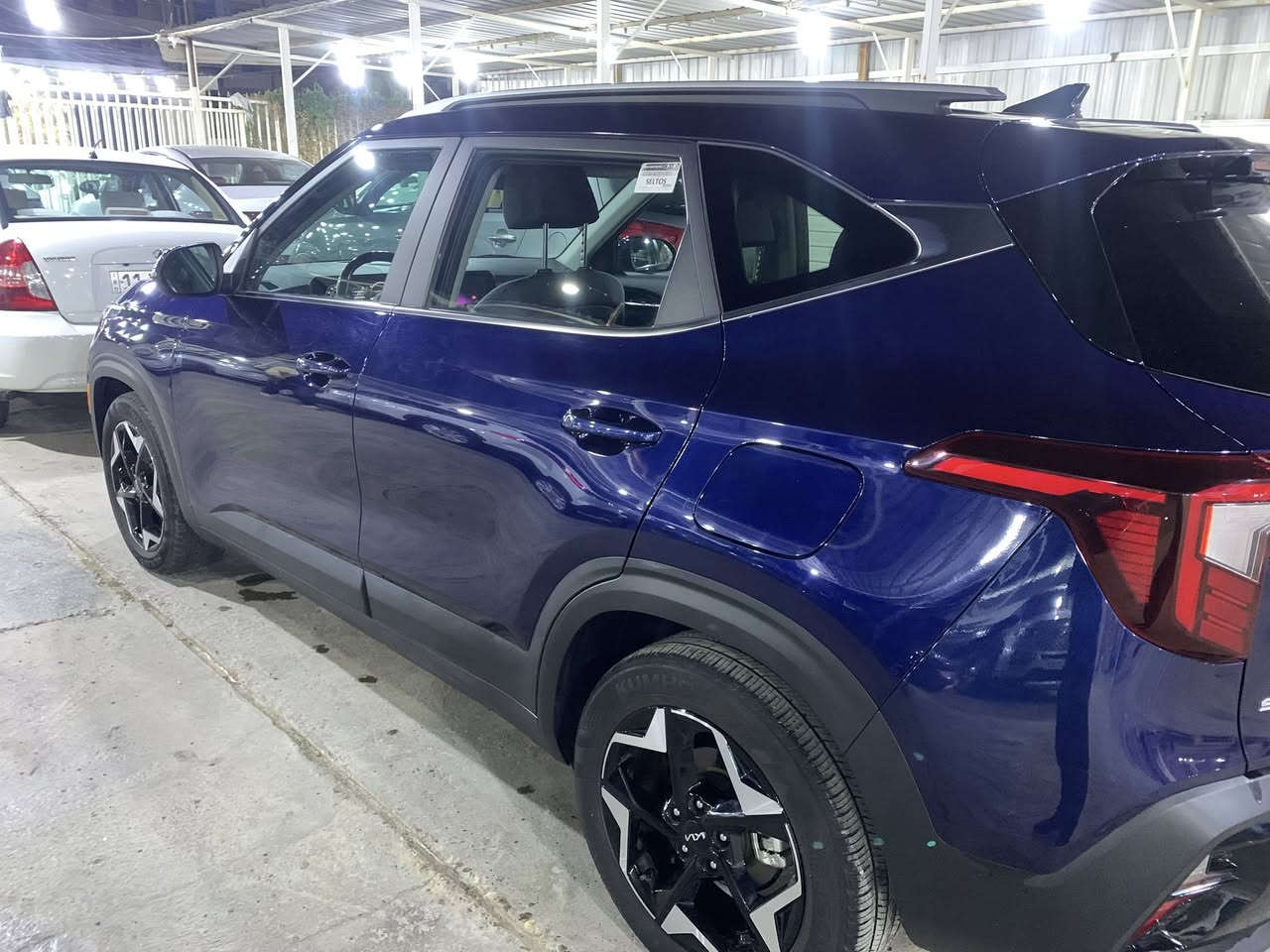 السلام عليكم   ورحمه الله وبركاته كيا سلتوس للبيع موديل ٢٠٢٤ سياره فول مواصفات   تدفئه كشنات شحن واير لست كشن كهرباء فئه EX  عدا فتحه معروفه فئه EXغنيه عن تعريف  السعر 176  العنوان الكريعات  للاتصال ***********/***********
