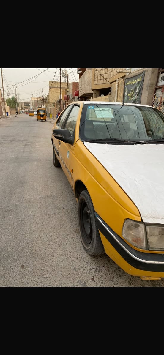 بيجو405مديل 2012رقمً بابل نكليزي مصفره هيئه وغرمات كير محرك خير من الله تخم تايرات جديد تحويل ثاني يوم سياره بس انكر سلف وطلع ما ناقصه شي سعره (20)ورقه بيه مجال قليل كلش مكان سياره بغداد مدينه لصدر 
تواصل خاص او على رقم ***********وساب او رصيد
