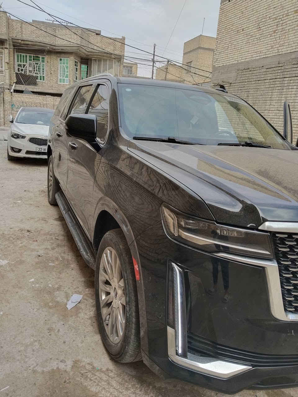 السلام عليكم كديلاك سكاليت بريم لاكجري موديل 21سياره فول عده لمساج سياره دخول جديد كتاب دبلماسي ترقم بغداد وجميع لمحافضات عدا الشمالي  سياره طويله شاصي طويل مقاعد منفصله كير مكينه مكفولات سونار مسويلها سياره احلا من صور سعر السيارة 540وبيها مجال رقم *********** ولعنده مراوس يخابر
