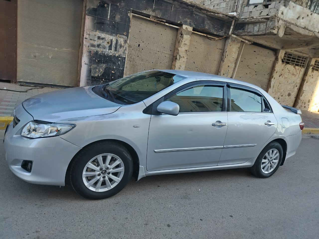 كورله 2009 خليجي محرك 1800 سياره بلاديه بدون صبغ بيه جراد ب القماره رقم بغداد عارضه 110 بيه مجال مكان سياره رمادي ***********
