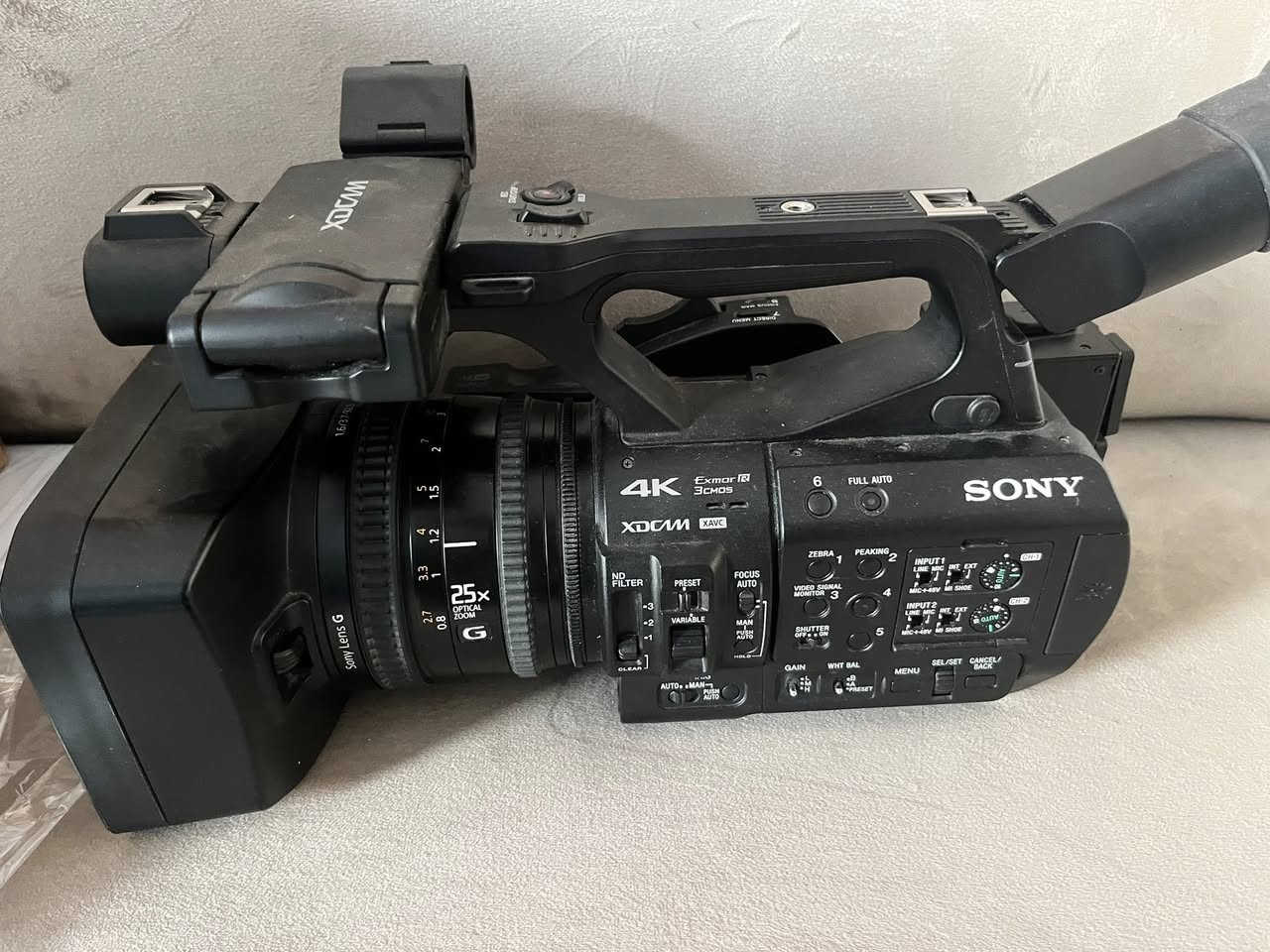 للبيع كامره سوني 4k الاسم واضح  مستخدمة نظيفه كلش  مع اغراضها كامله وكارتونه موقع بغداد زيونه  مكفوله من كلشي
والي يسئل يكول رام او كاسيت لا رام


**إذا كنت صاحب هذا الإعلان وتريد حذفه لأي سبب، رجاءا أرسل رسالة إلى الدعم الفني**