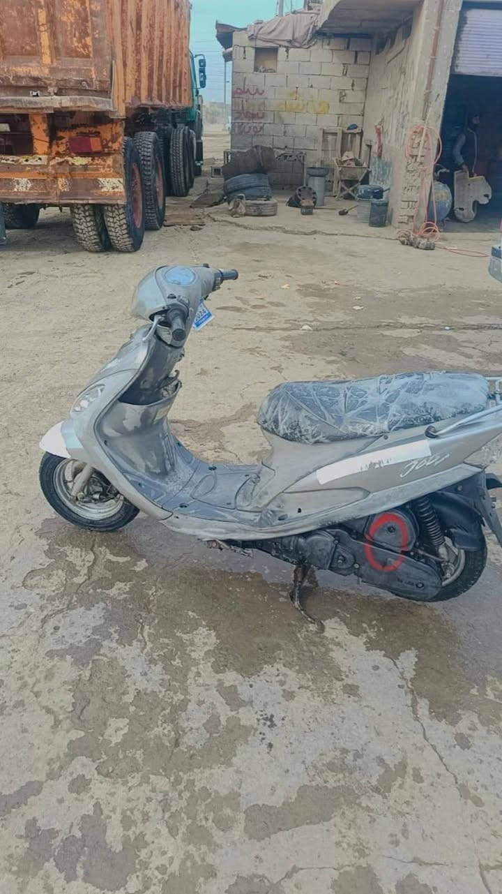 لبيع شراي يجي خاص او يتصل شرط حاويه***********
