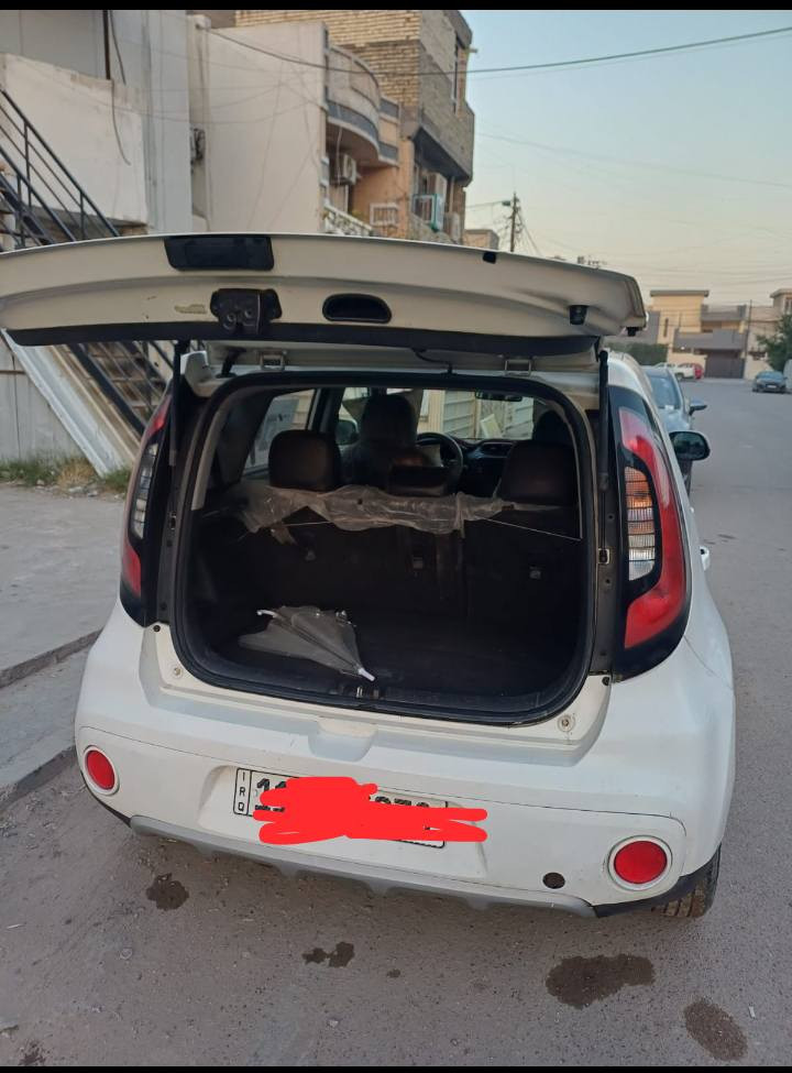 سلام عليكم كيا صول موديل 2018 سياره جديده محرك كير مكفول  رقم بغداد جديد  سعر 120 رقم ***********
