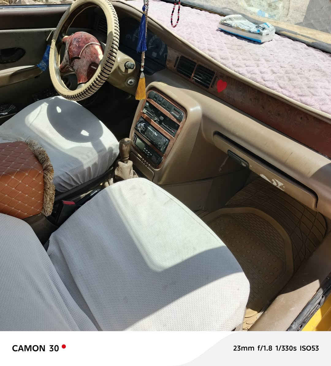 سلام عليكم سمند للبيع سياره حلوه خير من الله بيه ضربه بل لباب السايق
مكينه قبل سبوع مجفته كير فرنسي 
شرط تحويل ثاني يوم
سياره موديل2011
مكان العماره رقم الهاتف ***********
