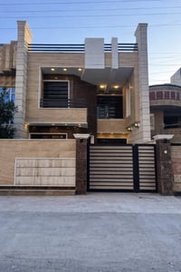 بيت حديث • ١٠٤م • شارع باريس