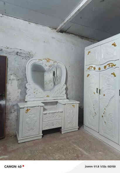 للبيع الناصريه اريدو صاج تسكام مو مال سوك هرج ماعده بس زاويه ماكو السعر 500 هاذه رقمهم خابروهم وكلولهم من طرفي امان ***********
