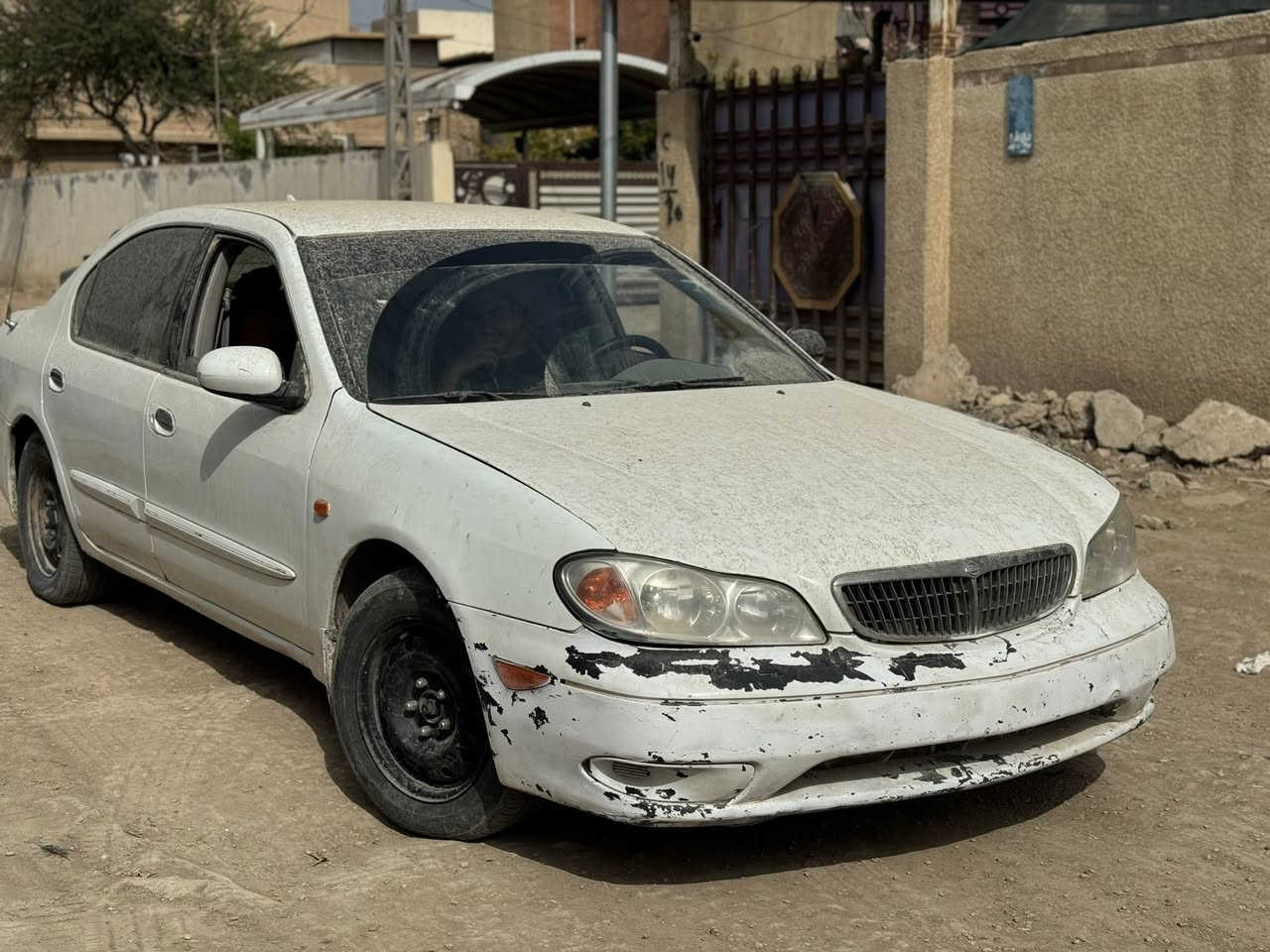 سلام عليكم
السعر 32 ورقة مجالها بسيط 

 نيسان مكسيما  مكينة ٣.٠ البلادية وكير عادي طيارة 

مزاد دولة  تسجل اصولي ١٠٠/١٠٠

معاملة واصلة للقرص                                     

مسجل وسماعات 

تبريد شغال   بس تشحن غاز 

حدادية نظيفة

تخم تاير جدد

مكينة وكير جدد لا تبخير ولا تنقيص

بدون ضربه كفاله من الضربه وجفيه وشواصي

مكاني بابل شارع ٣٠ حي العسكري

للاستفسار ***********
