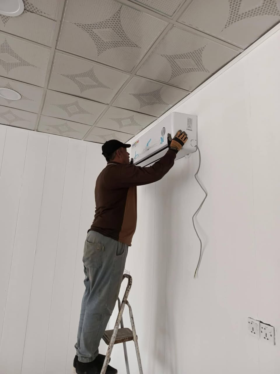 تم تنصيب سبالات عدد (2) نوع (تويوسيت) في حي المصطفى الثاني
مستعدين لتنصيب وصيانة كافة السبالات مع ضمان جودة العمل
#علاء اليساري للاتصال ع الارقام
***********
***********
