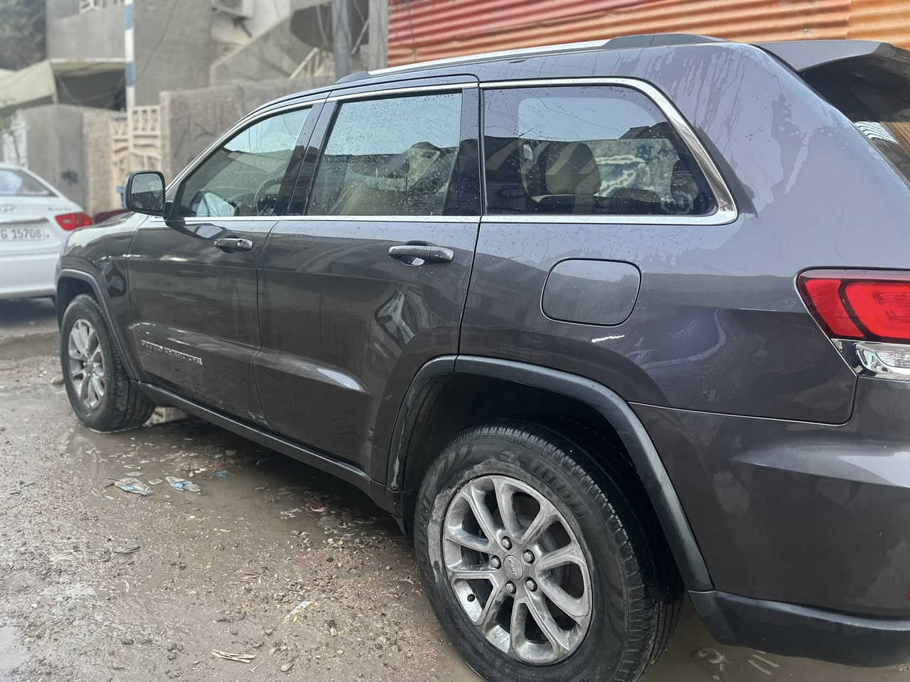 السلام عليكم للبيع جيب لاريدو موديل ٢٠ 4”4 ماشيه ٦٠ الف حقيقي سياره حادث خفيف شاصي كير محرك قماره مكفول ايرباك دركه استيرن طاك رقم بغداد للأستفسار *********** متواجد واتساب
