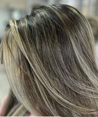 صالون الياسمين • حي المهندسين • تجميل عرايس