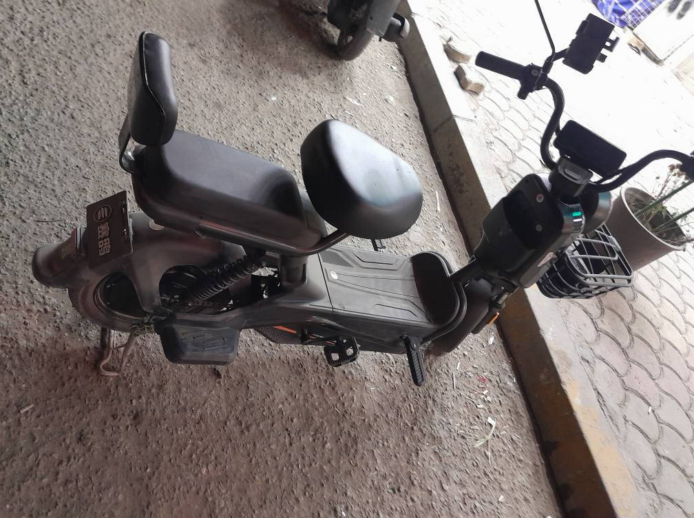 سلام عليكم باسكل شحن للبيع نضيف نضافته١٠٠ /١٠٠ مكاني كربلاء سعره٢٥٠ وبي مجال متوازي عله بيعته ***********
