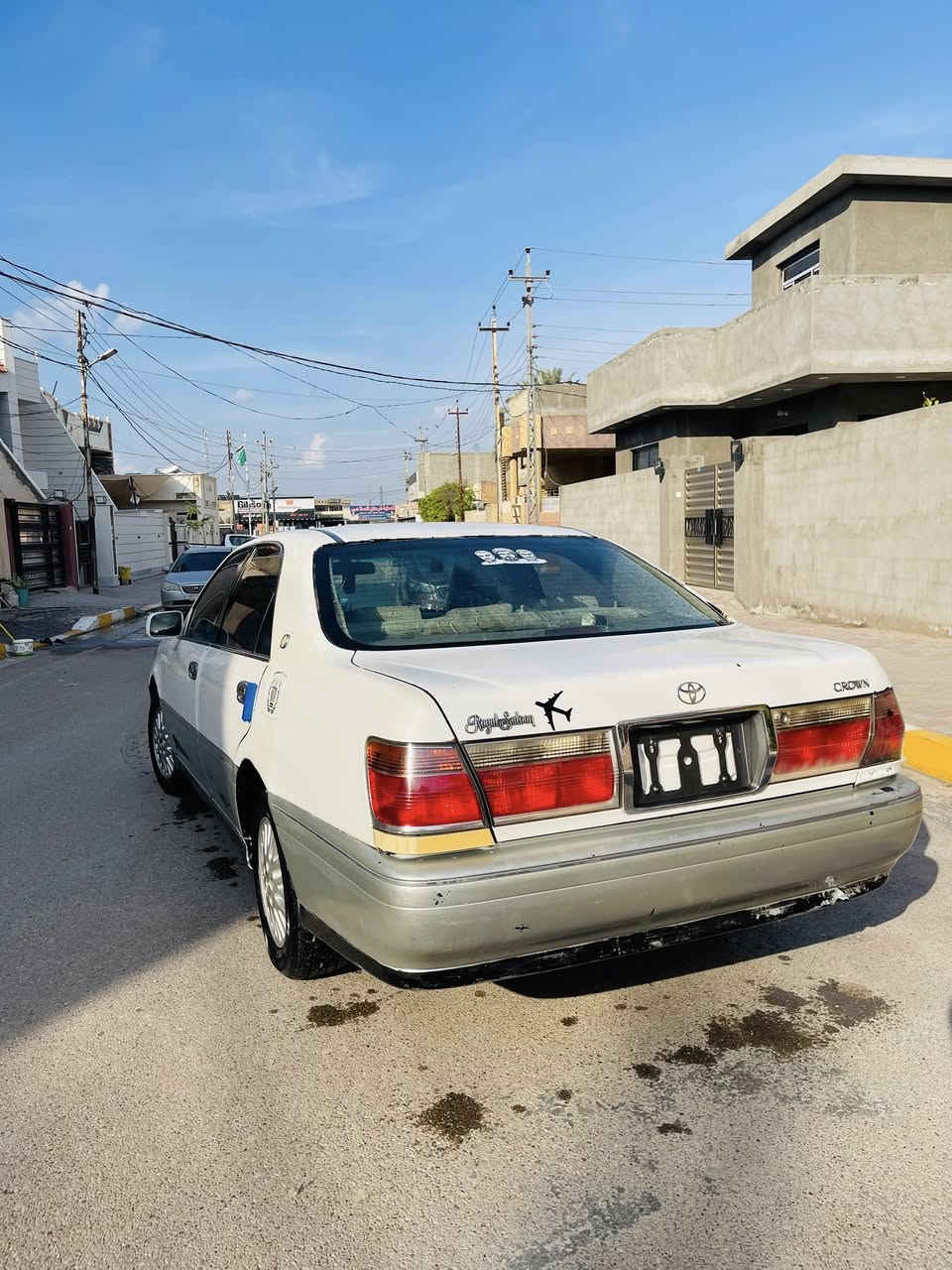 سلام عليكم ملكه للبيع موديل2001سياره كير مكينه جديد دكمه وحده  كصتين سعر 29وبيها مجال مكاني صلاح الدين قضاء الدجيل ***********
