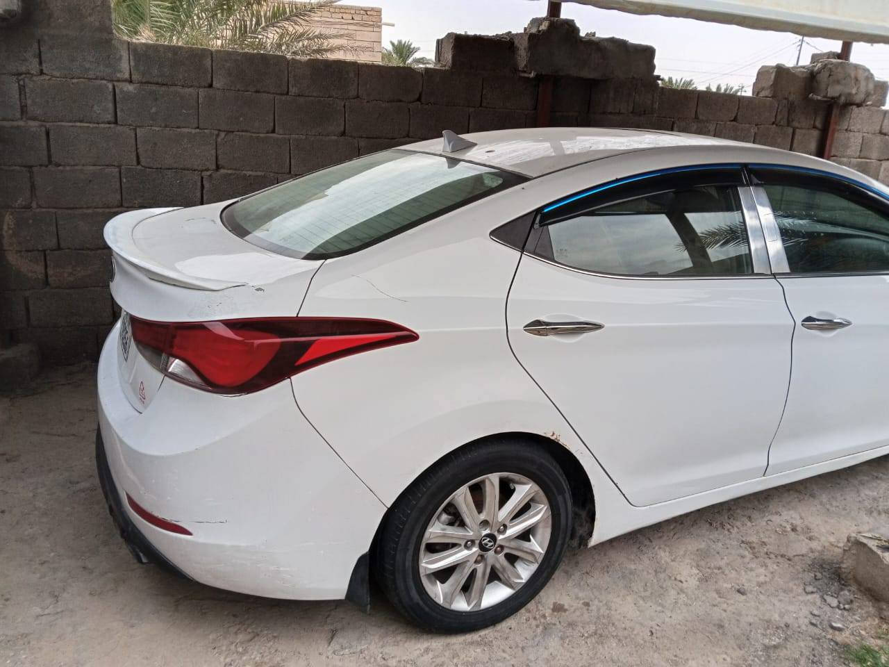 السلام عليكم
السلام عليكم سياره النترا 2015

خليجي بيها جاملخ امامي مبدل جهة السايق

بيها رش تجميلي الشراي يتصل أو بالخدم
السيارة بسمي تحويل ثاني يوم رقم دولي
السعر خاص

***********
