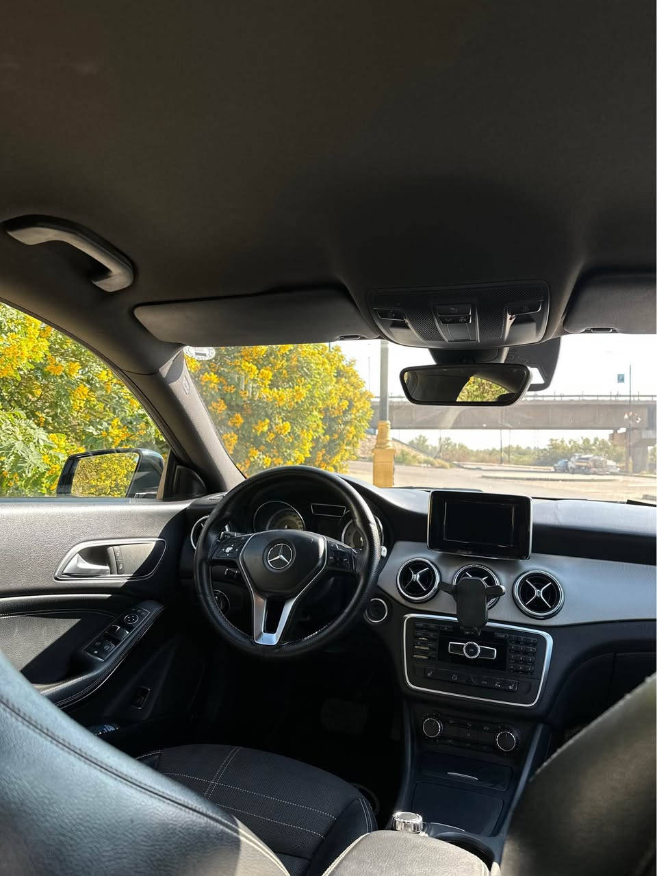 السلام عليكم مارسيدس CLA بدي ٢٠١٤ AMG مواصفات الماني محرك 4 سلندر  فول مواصفات ما عدى الفتحه  السياره ضرره فقط مقدار شبر باب خلف السايق بدون حادث 
سنويه جديده  لحد 2030مع هزه جديده رقم دولي 
السعر ١٤٢$ وبيه مجال حقه الجيه 
استفسار اتصال ***********
اسيا ***********
العنوان صلاح الدين
غير متواجد ع فيس تكريت, صلاح الدين
