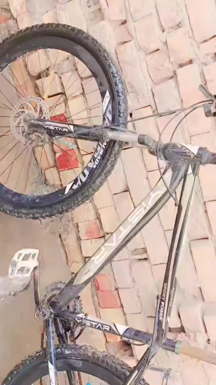 السلام عليكم بيسكل البيع السعر 100وبي مجال قليل مكان الناصرية المركز قرب مدينه المايه ***********
