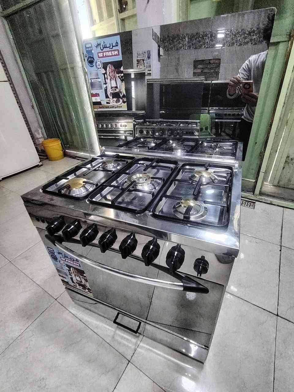 طباخ  خمس عيون  فريش المصري قياس 80*60 
شرط الشغل والنظافه والسعر بلاش بس ب175 الف مع ضمان شهر 
كربلاء الامن الداخلي
 اتصال 📞 ***********
 واتساب❄️ ***********
