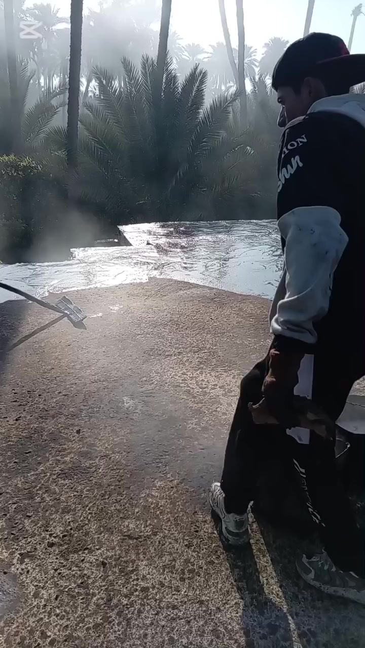 السلام عليكم يوجد جير لتأجير السطوح و الاساسات وجميع البرميل كرسته وعمله كامل ب 75 شغل مضبوط ضمان حقيقي الاستفسار عن الرقم ***********
