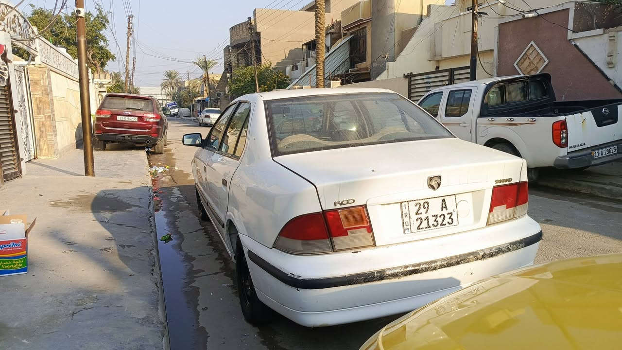 سلام  عليكم متاح سمند موديل 11مكفوله من الضربه بيها فقط شخط باب السايق كير مكينه خير من الله س 40مكاني بغداد الدوره ***********
