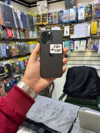 للبيع فقط 14 برو ماكس   جهاز نظيف وشرط ما مفتوح وحاسبة نورمال بدون غرا...