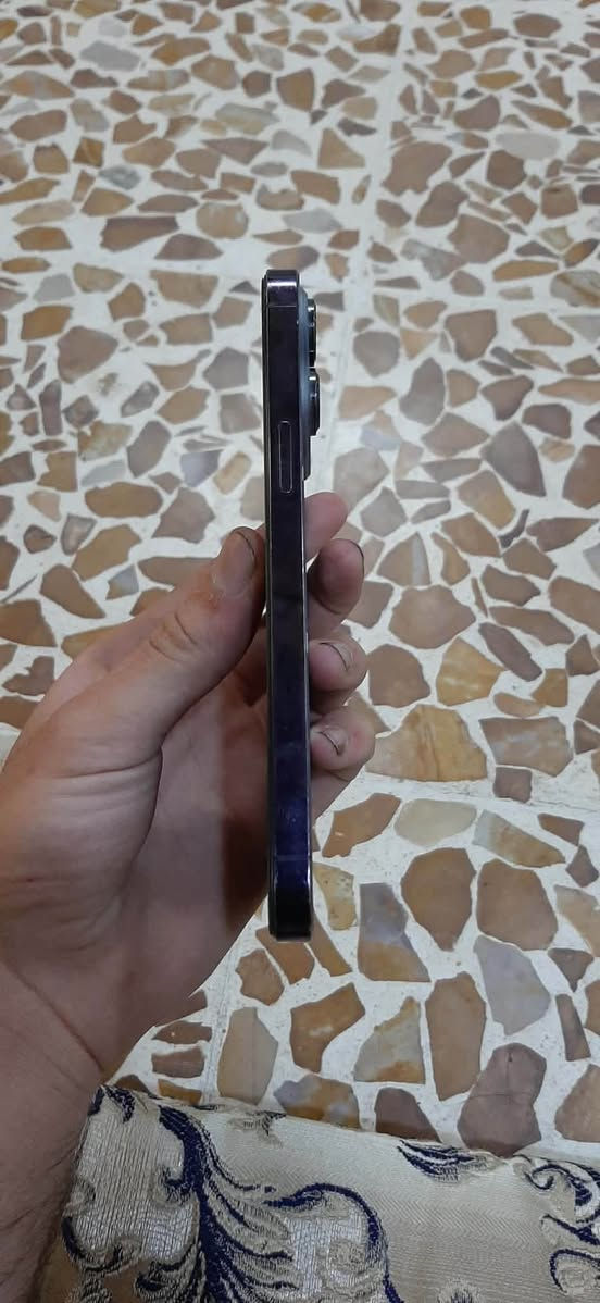 للبيع
14 برو ماكس 

بطارية 🔋 100 مبدلة 

مبدلة شاشة اصلية (فيس إيدي شغال)

ذاكرة 128 دبل سيم 

ملحقاته شاحنة اصلية وأربع كفرات 

الكامرة الأساسية بيها شوية تخويش
سعررر 450 قفل


**إذا كنت صاحب هذا الإعلان وتريد حذفه لأي سبب، رجاءا أرسل رسالة إلى الدعم الفني**