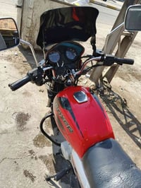 بوكسر موديل 2022شهر 8 مرقمه بغداد سعر مليونين رقمي 07704260760 بيه مجا...