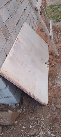 يوجد باب + بيارسي قطعتين الاستفسار اتصل وتدلل 07776555025