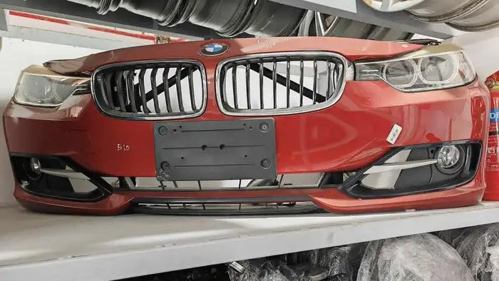 السلام عليكم
متوفر ادوات الماني
BMW - Mercedes 

كلشي متوفر بيها 

شنو تريدون موجود ان شاء الله 

•

لايتات 

دعاميات 

بونيد 

جاملغات 

ابواب

صندوق 

اكسسورات 

بك لايتات 

•

جميع الموديلات متوفر 

و بأنسب الاسعار ان شاء الله 

•

يوجد توصيل لجميع محافظات العراق 🚚

•

•

الزاد لتجارة قطع غيار السيارات الحديثة 

***********
