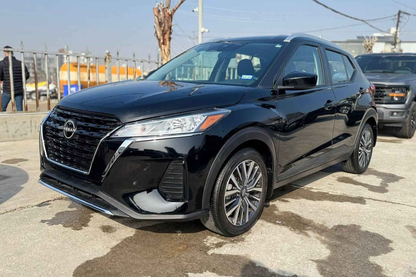 نیسان کیکس 2024 مواسەفات SV
تەنها 20 هەزار ڕۆشتووە 
کامێرا ڕادار پێش و پشتی 
بريك بصمة
٢جيگا بوياخ بونيت جةمةلةخ سكن 
بي ناوگرتن 
كاتي ٣ مانگي لةگةلة

سـعـر : لە کۆمێنت داوابکە ڕاستەوخۆ بۆت دێت 📥 

گێر و مەکیەنەی بەشەرت 
هیچ کێشەیەکی تێدا نییە 

ژمارەی خاوەنەکەی 
***********
واتساپ
شوين هةولير
