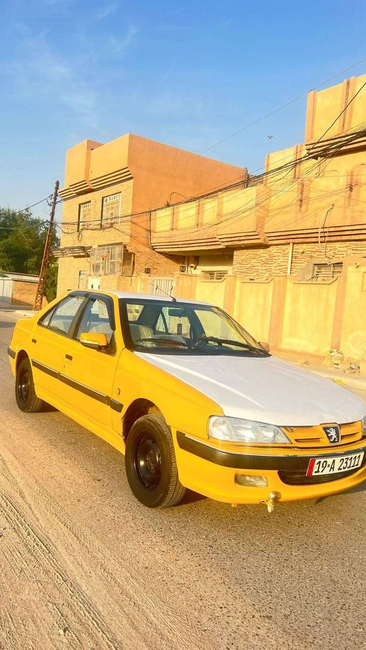 سلام عليكم بيجو موديل 15 تحويل ثاني يوم سياره حلوه ونضيفه محرك مو ايراني فرنسي اطيك بي ترأي البصر تمشي 160 سياره رايده ب40 عليها غرامه سياره 300الف مكان كربلاء رقم *********** سياره أرتب من الصور اذا ماقتنعت  بيها  فلوس تكسي لي جاي بي او بانزينات عليه
