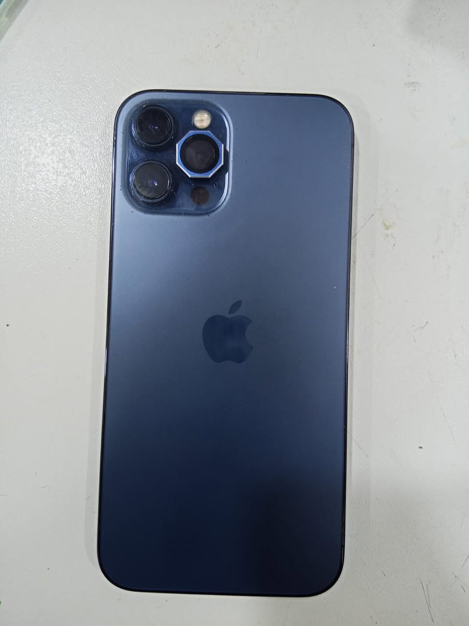 السلام عليكم ايفون 12برو ماكس ذاكره 256مابدل بي اي قطعه لازلغ ولا كسر نضيف كلش تجي وشوف بعينك بطاريه 95مكاني بصره ابي الخصيب كوت ثويني متواجد خاص وهذه رقمي بخدمت شراي ***********السعرر ٦٠٠وبي مجال لشراي
