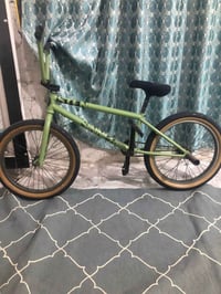 ستولن • دراجة BMX • دراجة هوائية • BMX • دراجة ستولن • دراجة امريكية