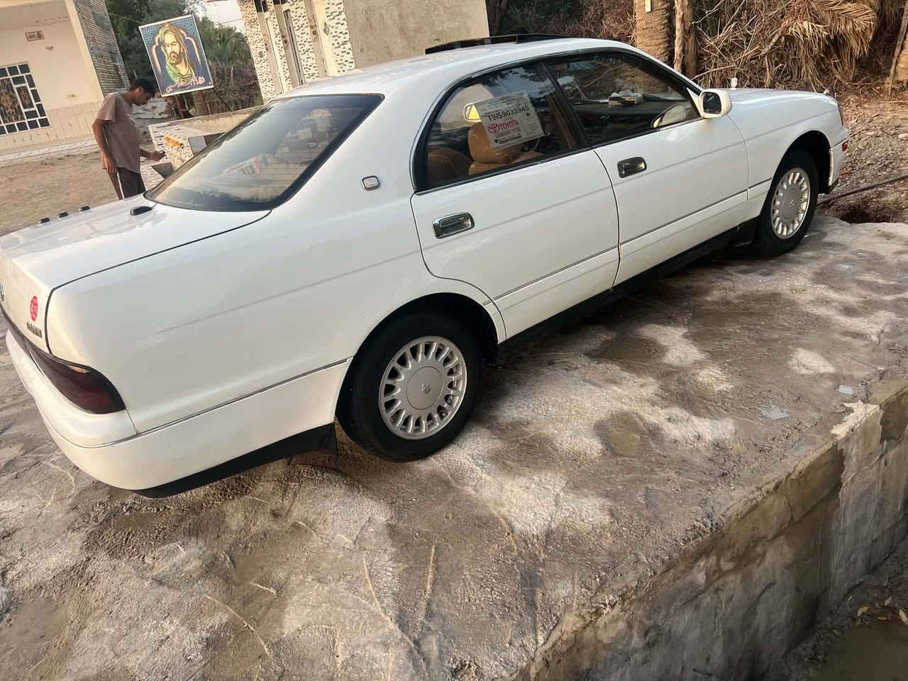 السلام عليكم سياره للبيع موديل 1994 رقمه نجف مشروع وطني تحويل ثاني يوم سنويه لل2032 سياره جاهزه مكينه كير حداديه كهربائيات تخم تاير السياره نقصه بوريات تبريد السعر 57وبيهه مجال المكان ناصريه سوق الشيوخ 
للاستفسار ***********
