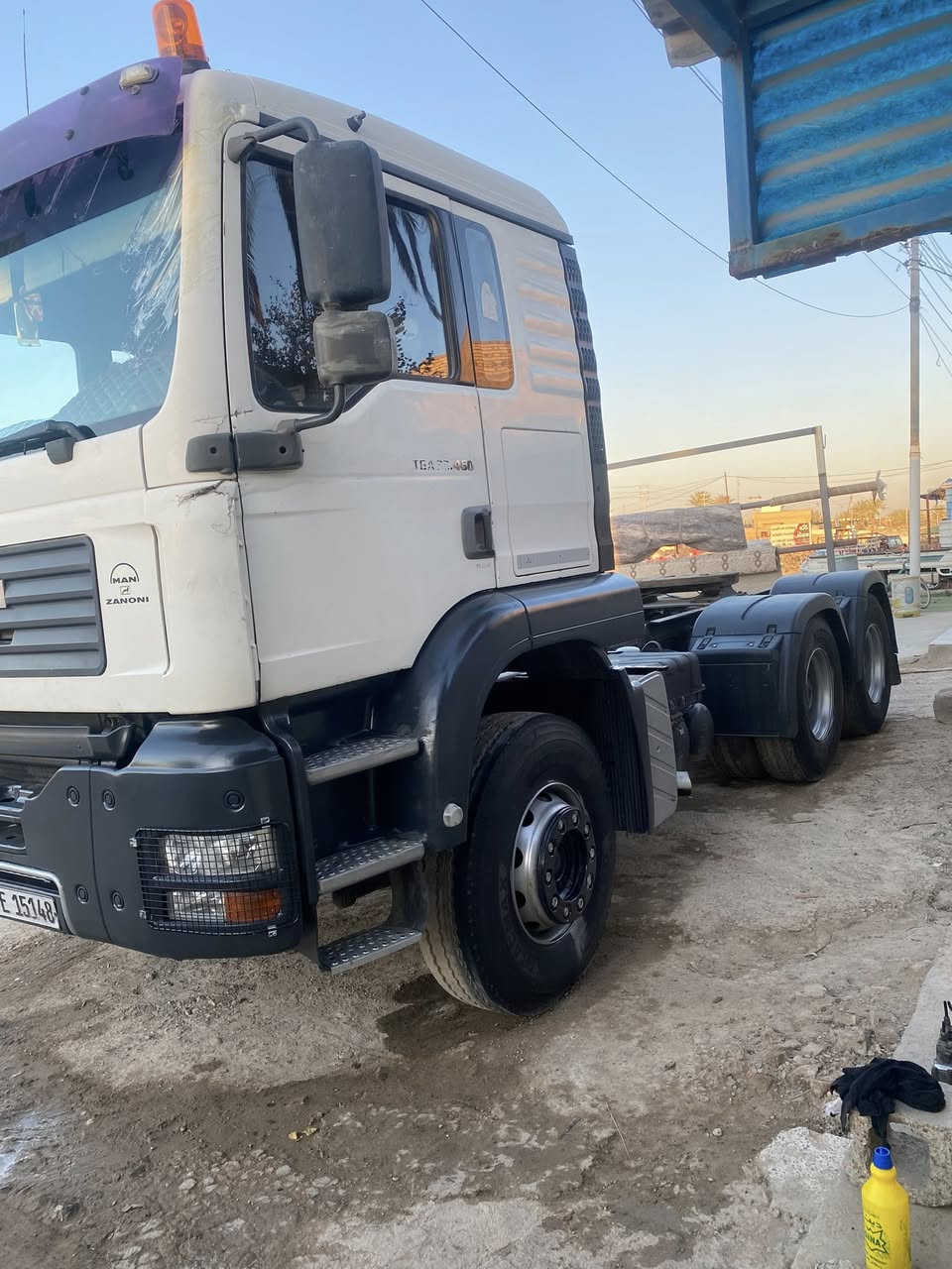 سلام عليكم مان لبيع 2004 رقم أربيل مكينة460 مجموعة حي إف  خمس فحل هوأي كير عادي كلابي مسجلة ثلاث محاور سنوية ٣١ باسمي شرط التحويل السعر ٢٩٠ رقم الهاتف ***********
اثير ***********
