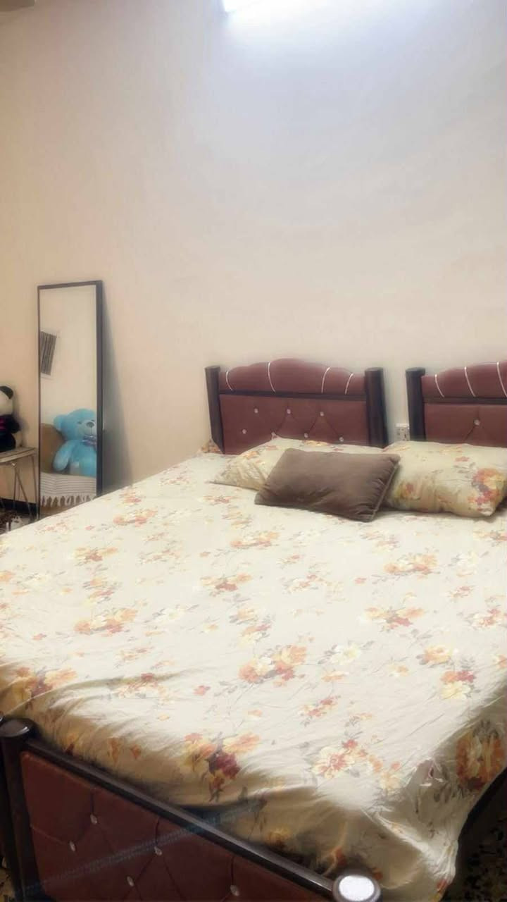 السلام عليكم
جربايات للبيع ثلاثه ب200 الف تفاصيل اكثر خاص
ميز للبيع مع مكتبه السع 150 الف


**إذا كنت صاحب هذا الإعلان وتريد حذفه لأي سبب، رجاءا أرسل رسالة إلى الدعم الفني**